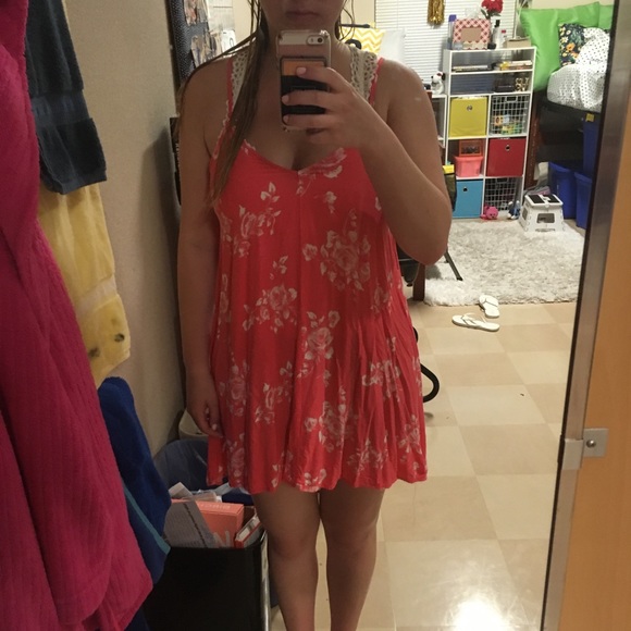 Pink Floral Sundress - Picture 4 of 4